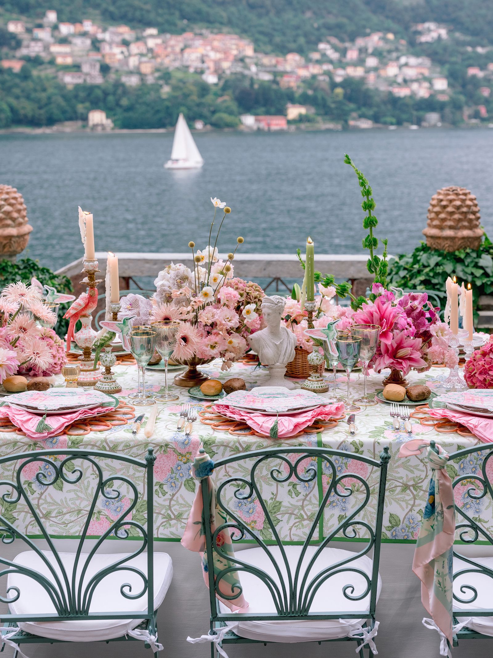31 Best Wedding Centerpieces and Tablescape Ideas as Seen in Vogue