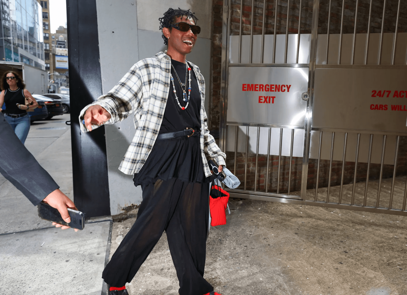 10 Top Fashion Week Trends to Shop Now According to the Street Style Scene